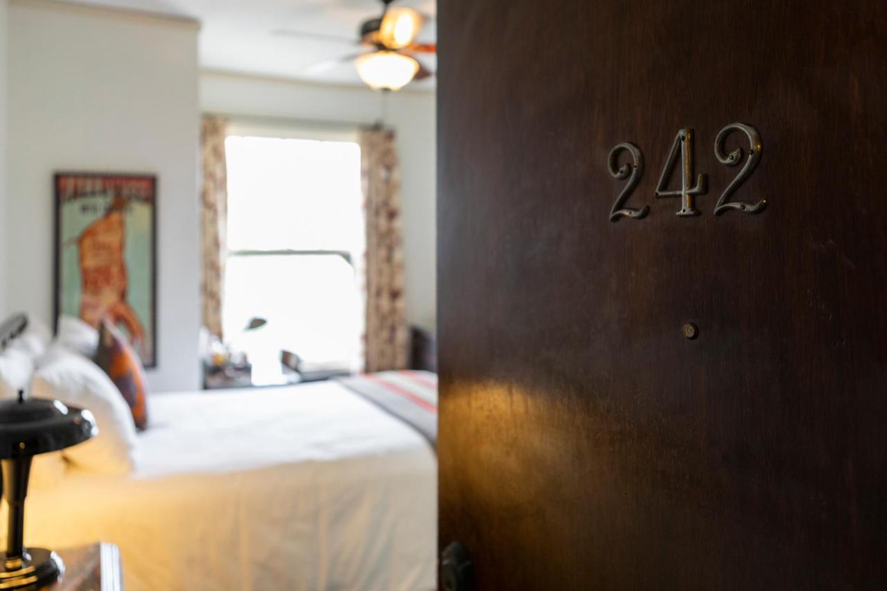 Hotel Congress