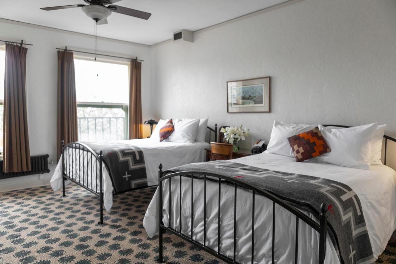 Hotel Congress 3* Tucson